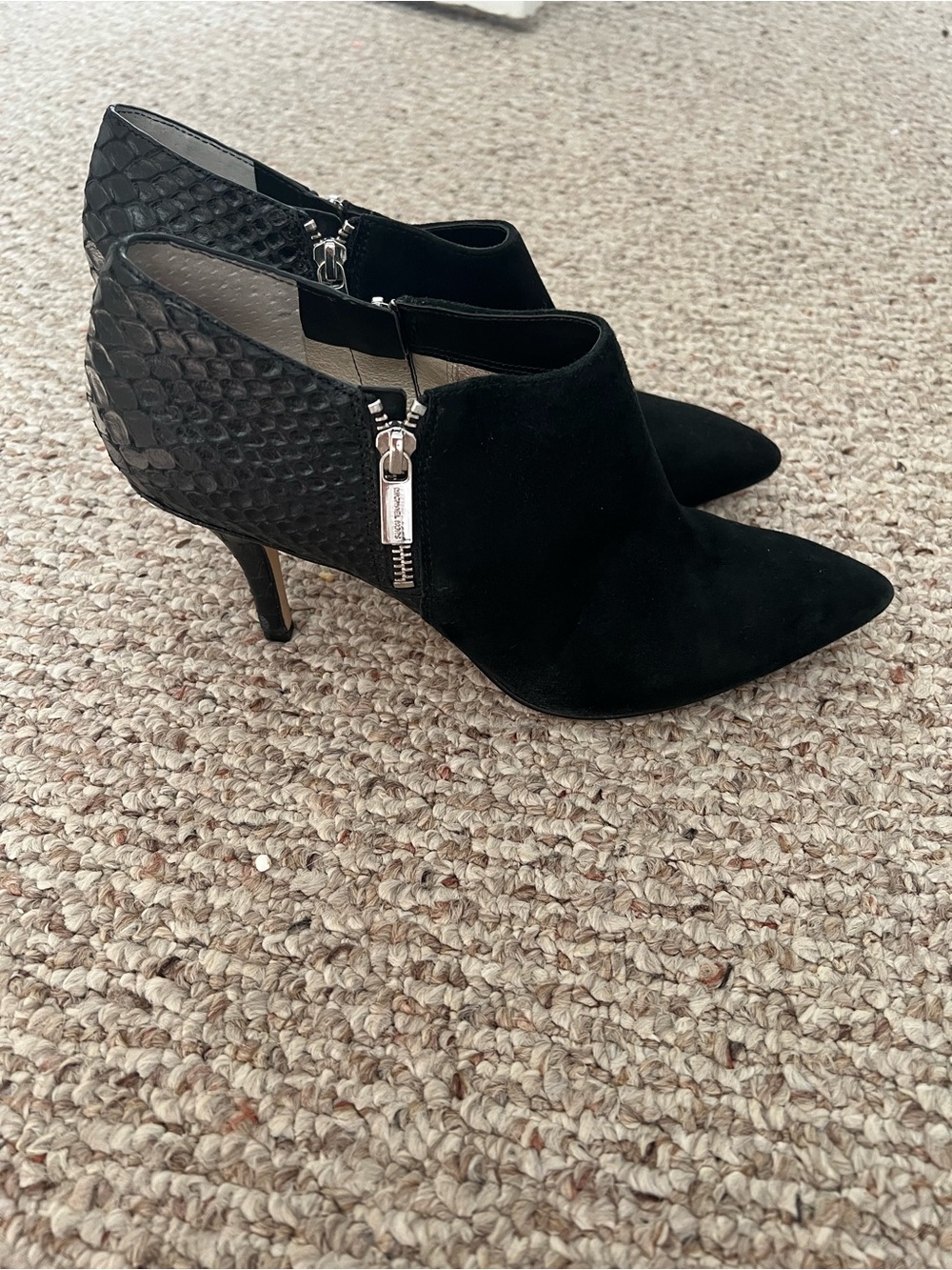 Michael Kors Black Suede Snake Embossed Pointed Toe Ankle Booties Heels Size 10